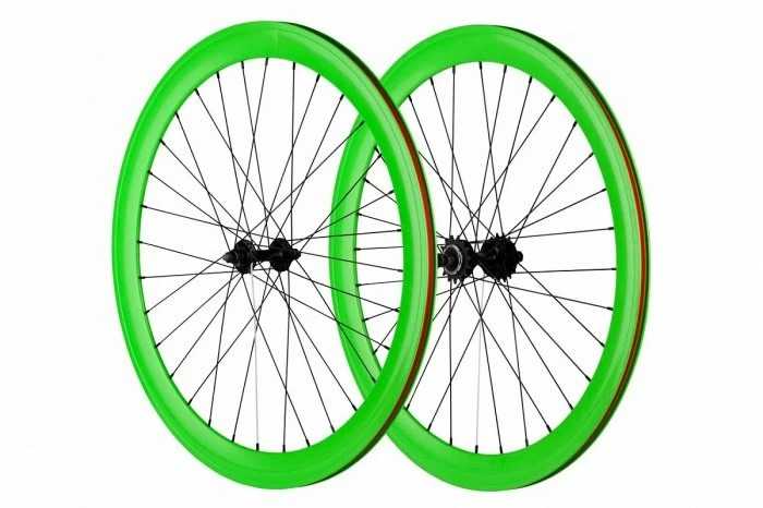 фото Колеса для bear bike 700c 40мм, зеленый (светящиеся), rwf700bb0002